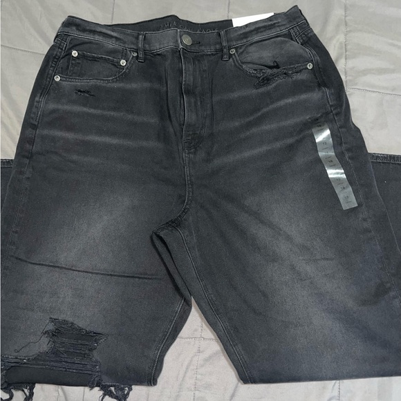 American Eagle Outfitters High Rise Black Jeans - Picture 6 of 6